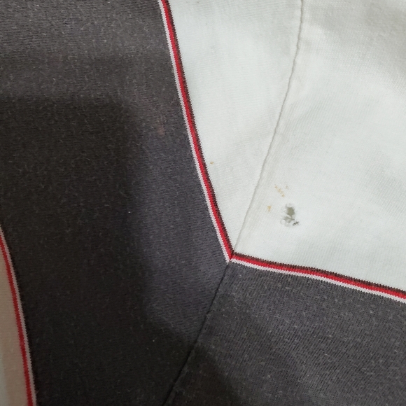 A shirt made by brand called "kirra" - Picture 5 of 9